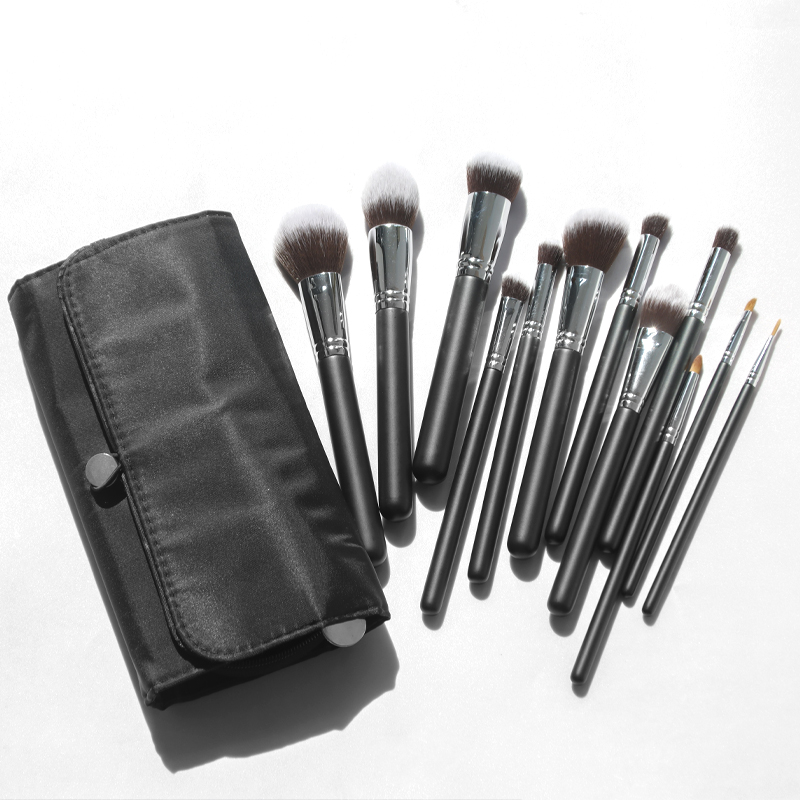 Black makeup bags for 10 pcs professional makeup brush set for personal use