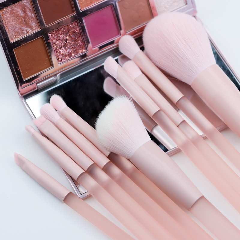 Frosted plastic handle multicolored makeup brush set