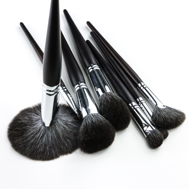  High-end wooden handle with copper tube 7pcs makeup brush set