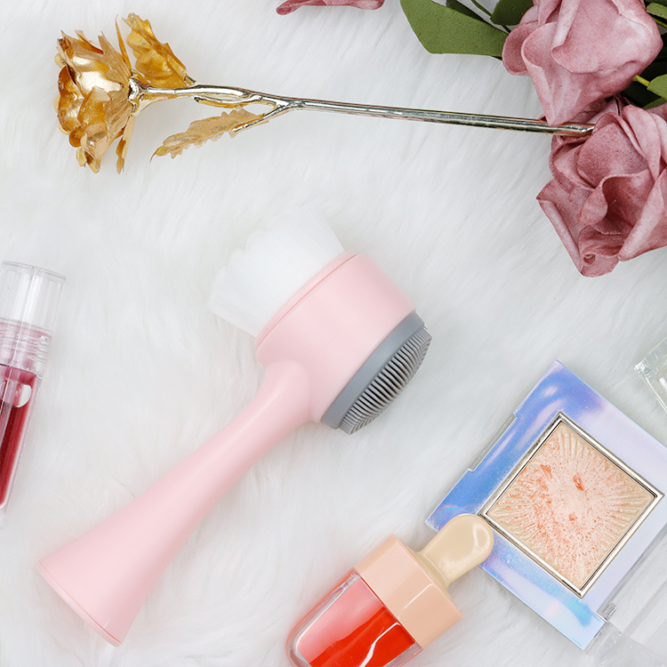 Newest 2025 best-selling double-sided facial wash brush