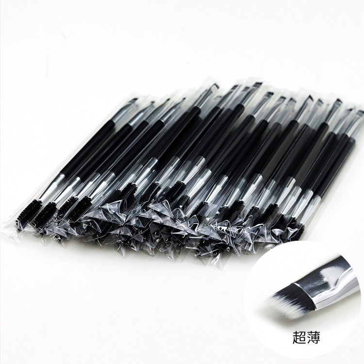 Double-headed blade brush and eyebrow brush