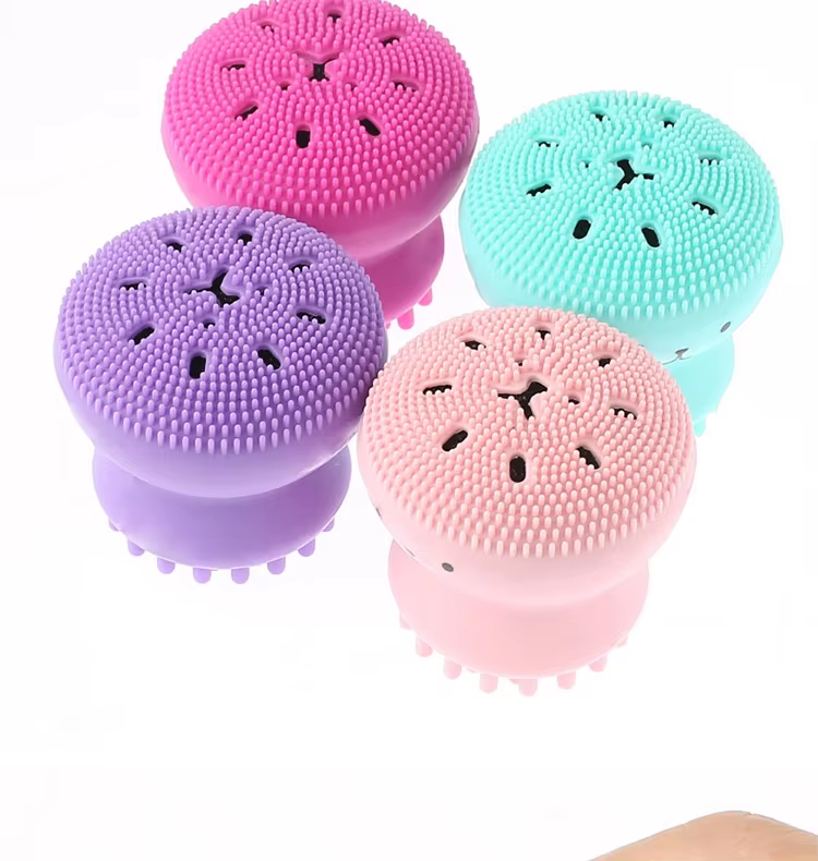 Cute Small Octopus Shape Face Cleanser Exfoliating Cleansing Wash Brush Silicone Facial Cleaning Brush