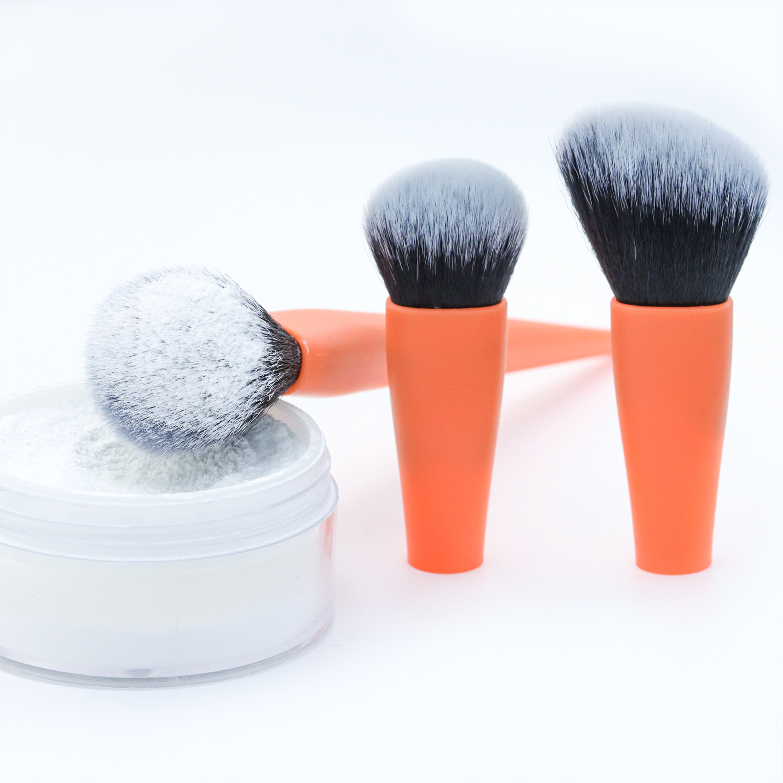 New design and hot sale of 3 in one makeup brush for face
