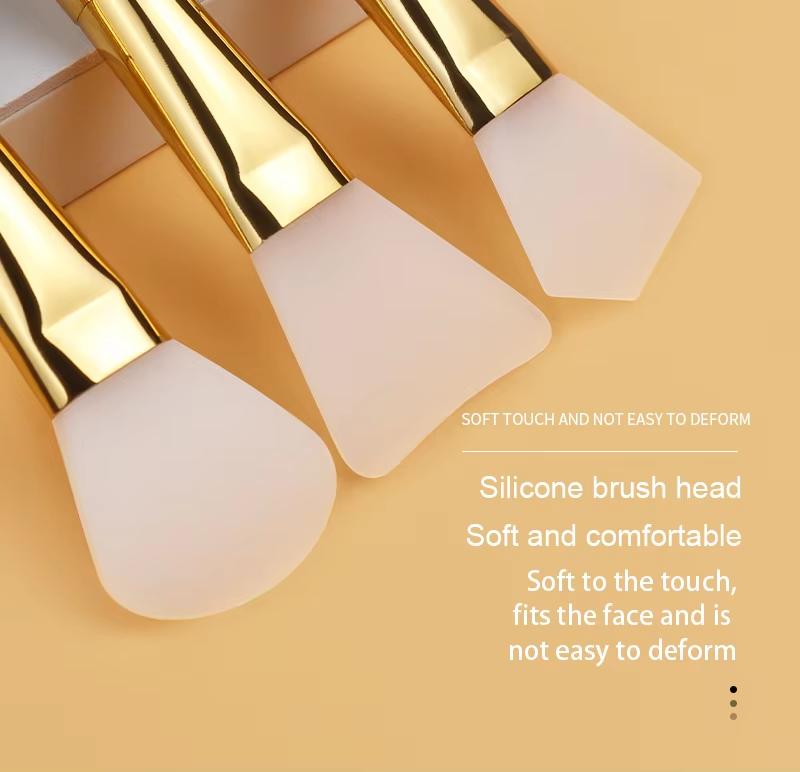 New Silicone Mask Brushes Flexible Facial Mud Mask Applicator Face Cleaning Brush Make up Tool