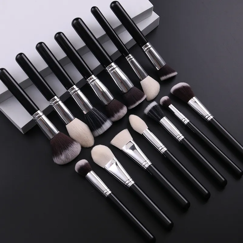 30pcs professional makeup brush set use for face can be print owner label