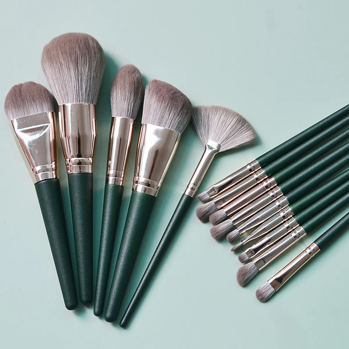 Professional Customized Vegan Natural Hair Cleaner Tools Wholesale 14Pcs Makeup Brush Set
