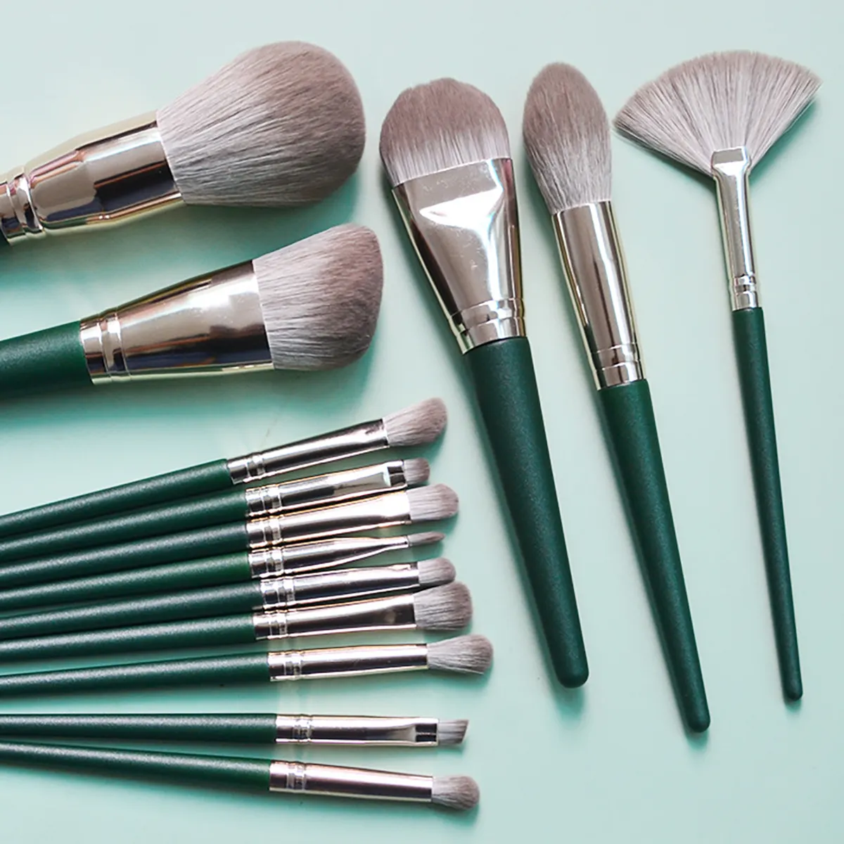Professional Customized Vegan Natural Hair Cleaner Tools Wholesale 14Pcs Makeup Brush Set