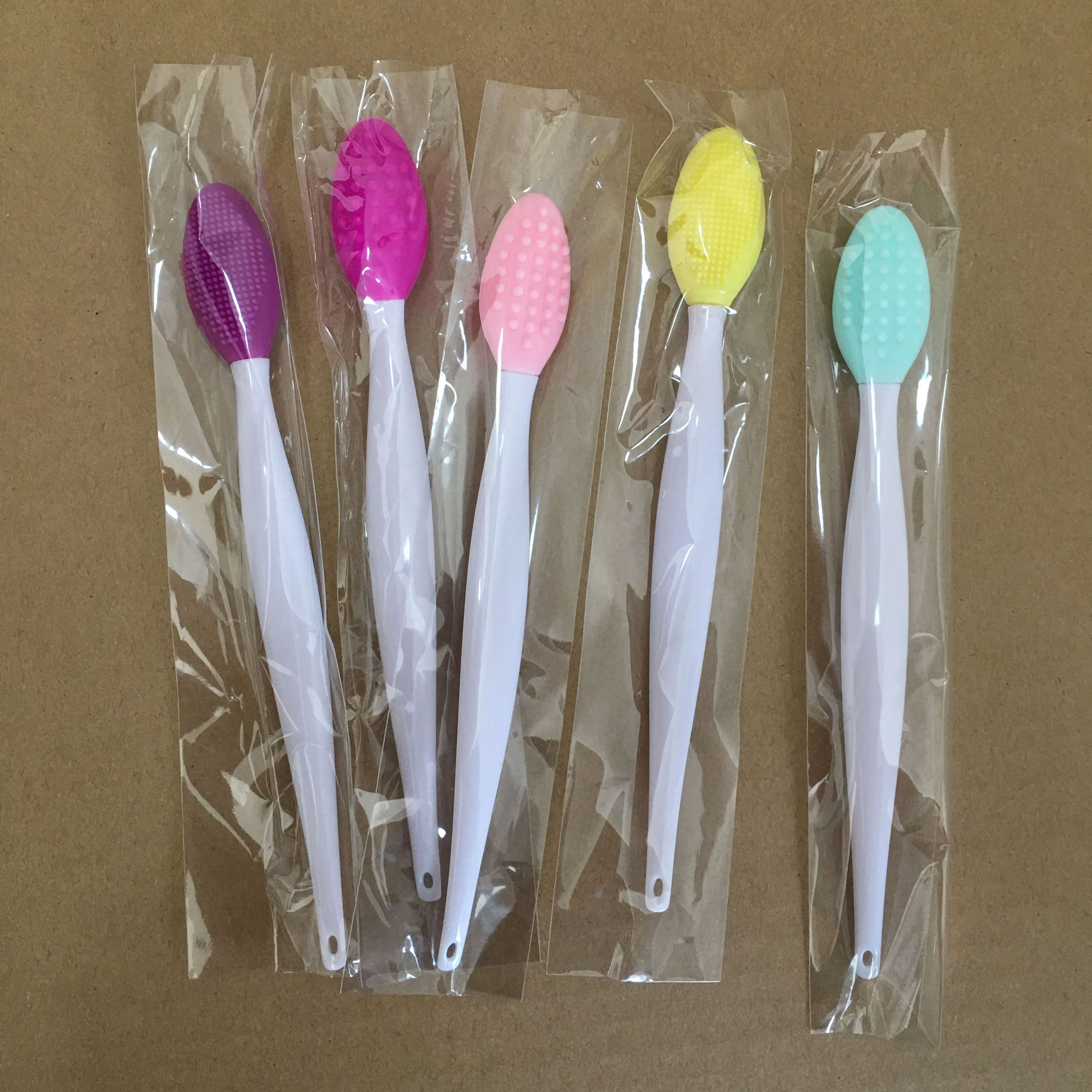 Reusable Exfoliate Lip Brush Soft Nose Cleaning Brush Double Side Silicone Lip Scrub Exfoliator Brushes for Schminke