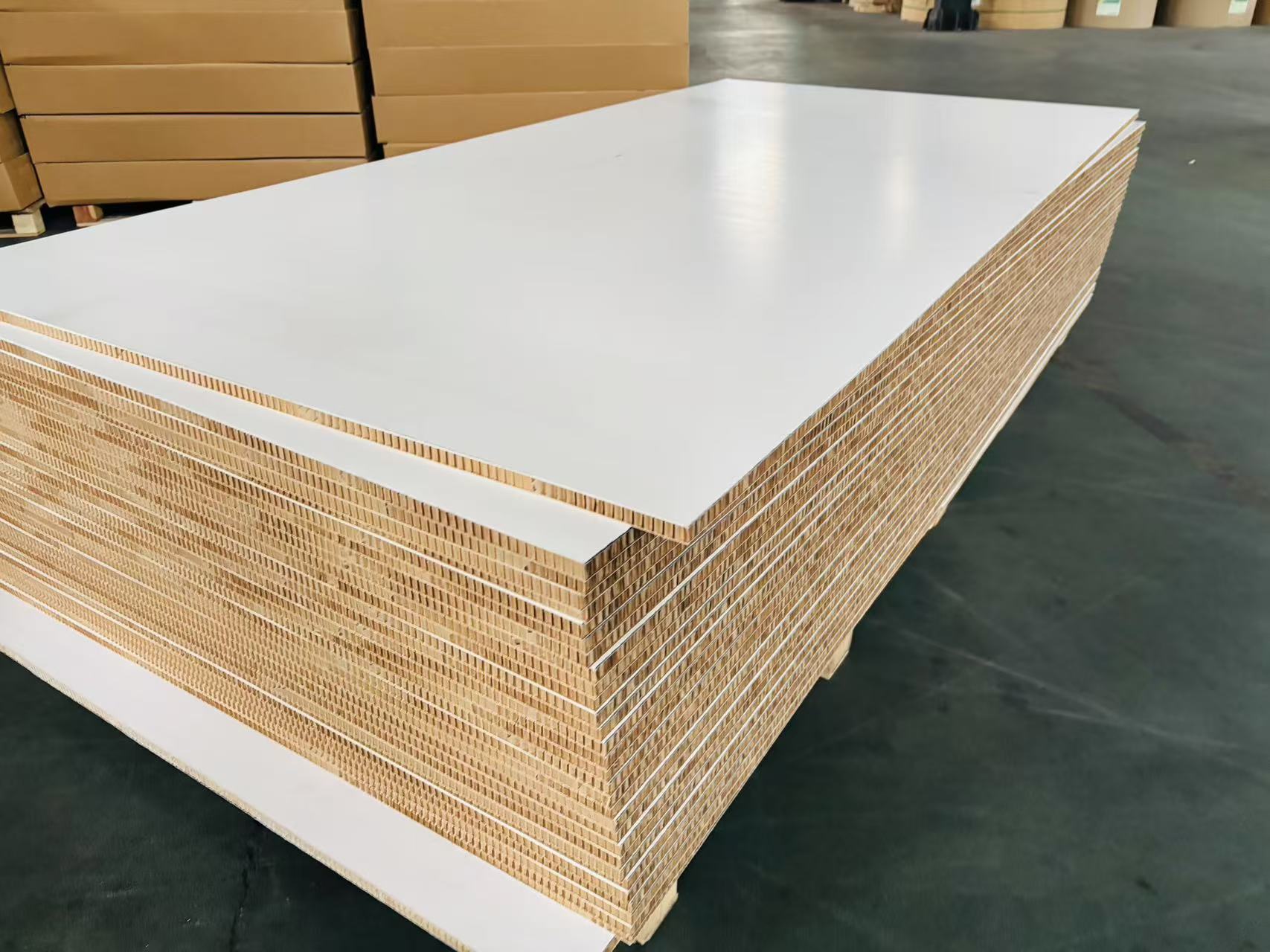 Honeycomb Cardboard vs Corrugated Cardboard: Global Industrial Packaging Comparison Guide Honeycomb Cardboard vs Corrugated Cardboard: Global Industrial Packaging Comparison Guide