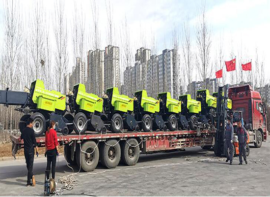 Tractor Mounted corn Silage Baler machine pine straw crops Square Hay Baler with cutting and collecting functions