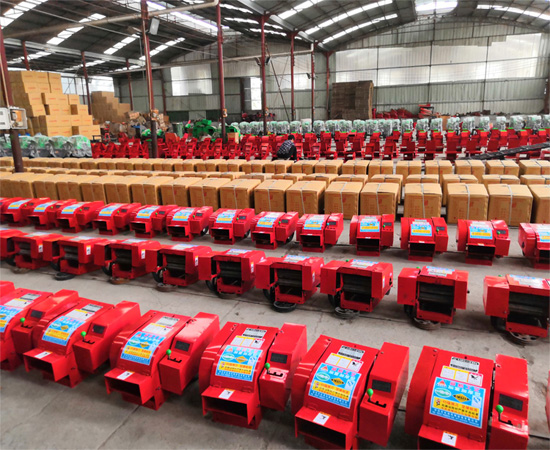 Large quantity best selling agricultural chaff cutter grass cutter for cattle feed silage chopping machine