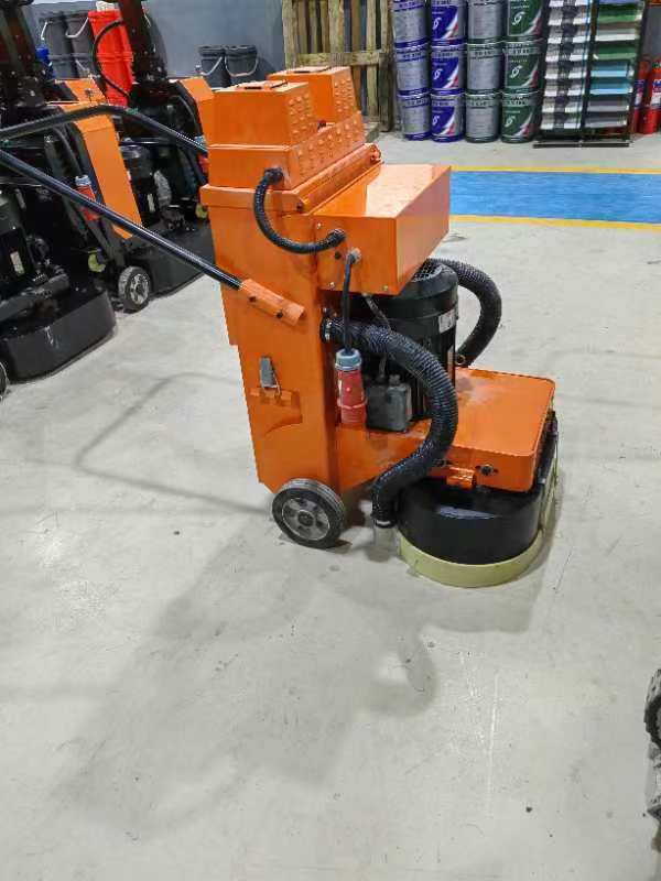 Equipment & tools for application of floor paint 